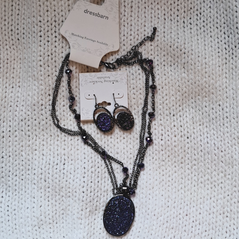 Dressbarn Jewelry Set